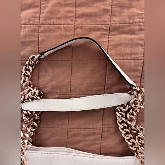 Valentino Cream Chain Shoulder Bag - Picture 4 of 11